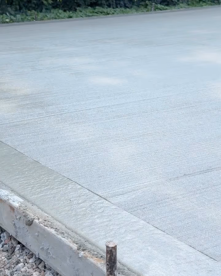 Close-up of a smooth finished concrete slab edge